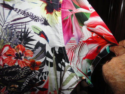 Robert Graham Biscayne Colorful Short Sleeve Medium Size Shirt