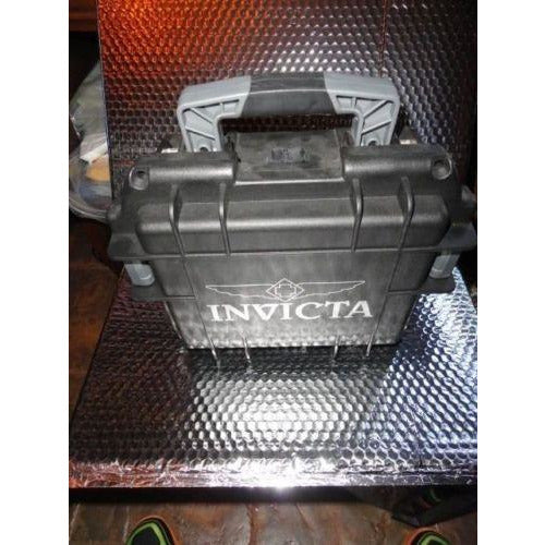 Invicta discount carrying case