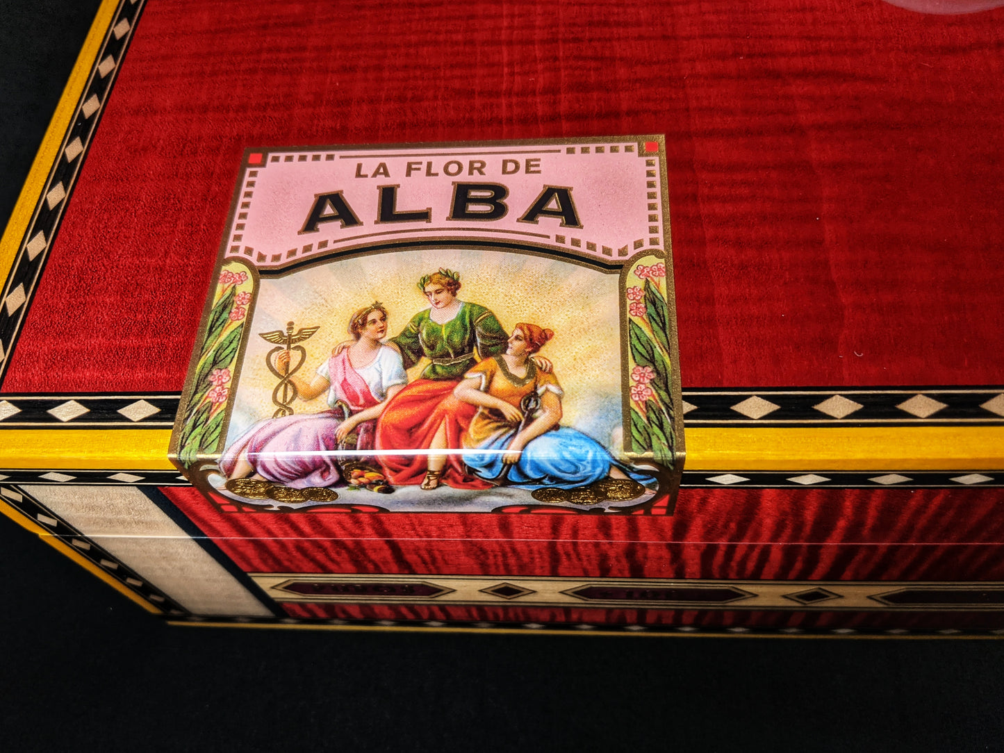 Elie Bleu Alba Red Sycamore Humidor 110 count