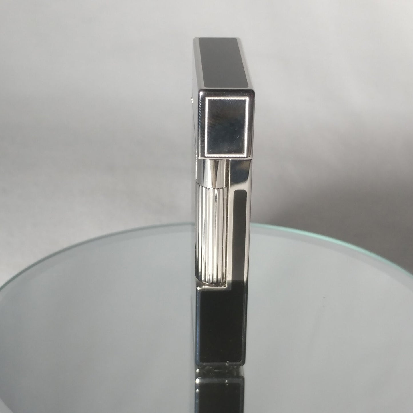 S.T.  Dupont  Black Chinese Lacquered Palladium Plated Ligne 2 Lighter