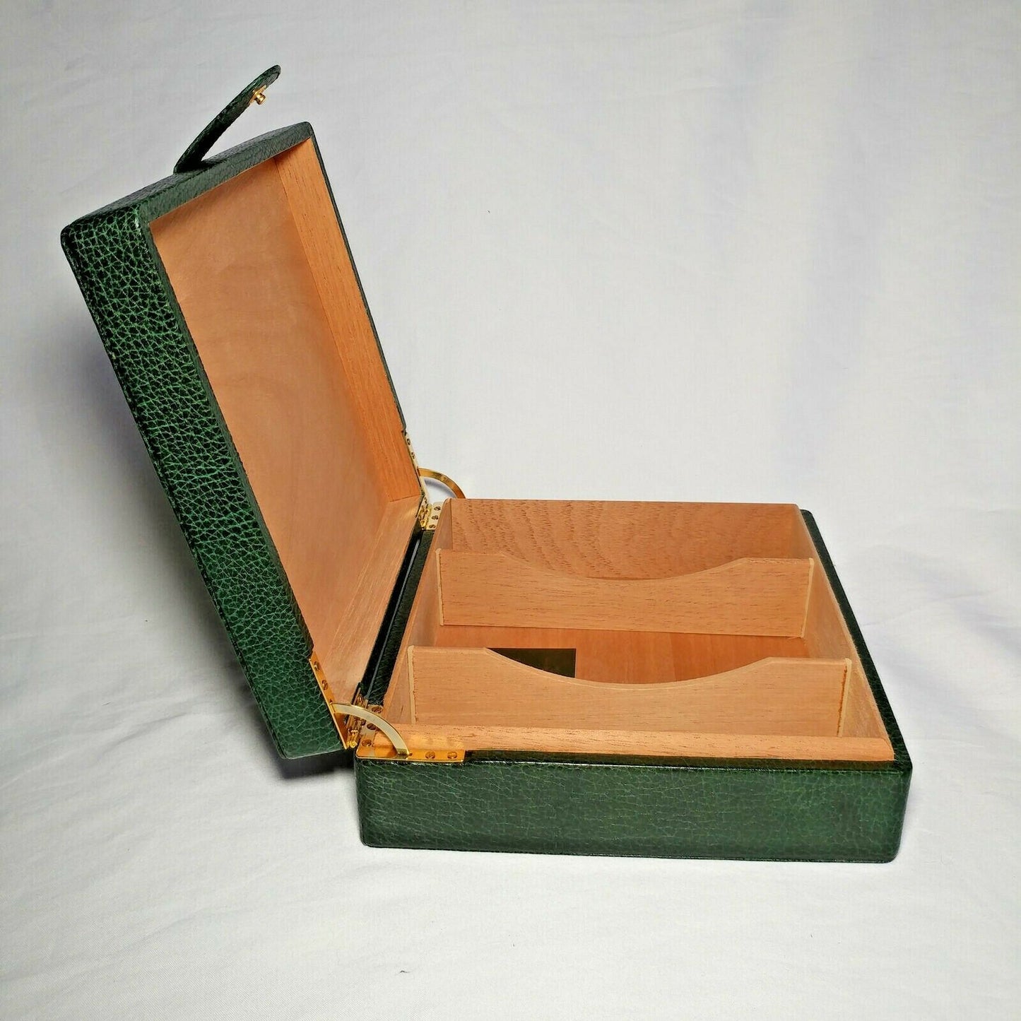 Pheasant by R.D.Gomez | Spain | Green Leather Box Case | P.N: 714-Karabu-Green