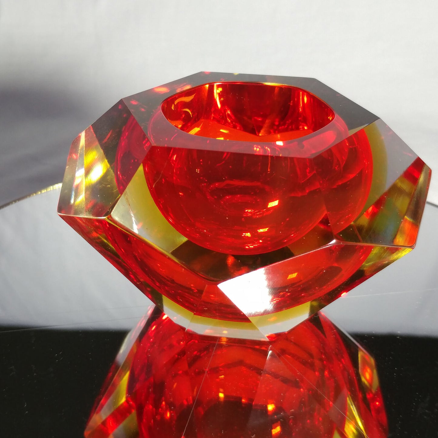 Sommerso Murano | Flavio Poli Yellow & Red Faceted Glass Ashtray | Italy 1950s