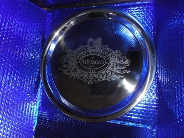 etched logo metal platter 15" diameter in the box