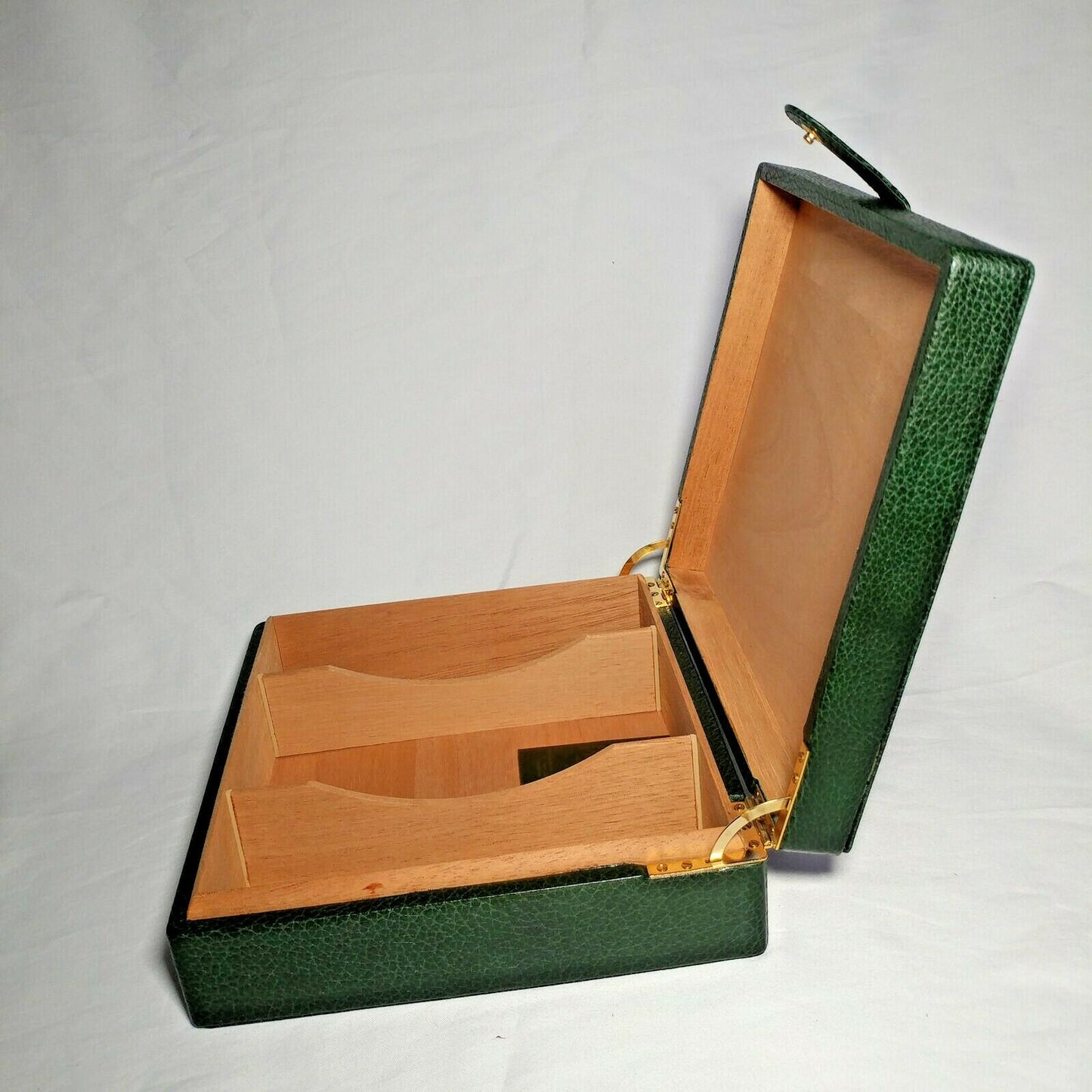 Pheasant by R.D.Gomez | Spain | Green Leather Box Case | P.N: 714-Karabu-Green