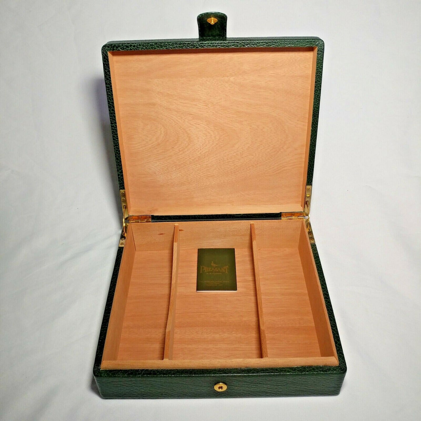 Pheasant by R.D.Gomez | Spain | Green Leather Box Case | P.N: 714-Karabu-Green