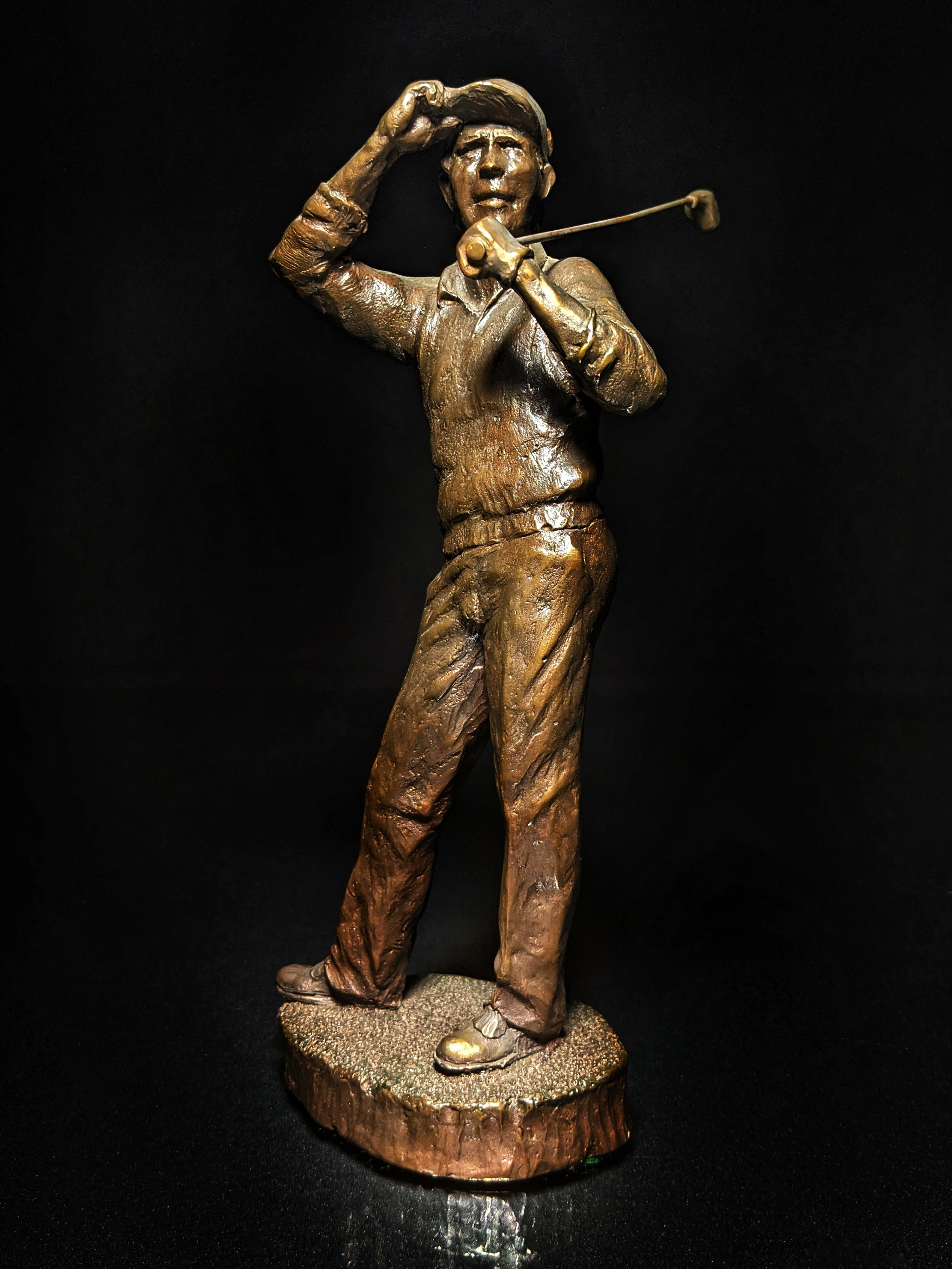 Bronze golf outlet statues