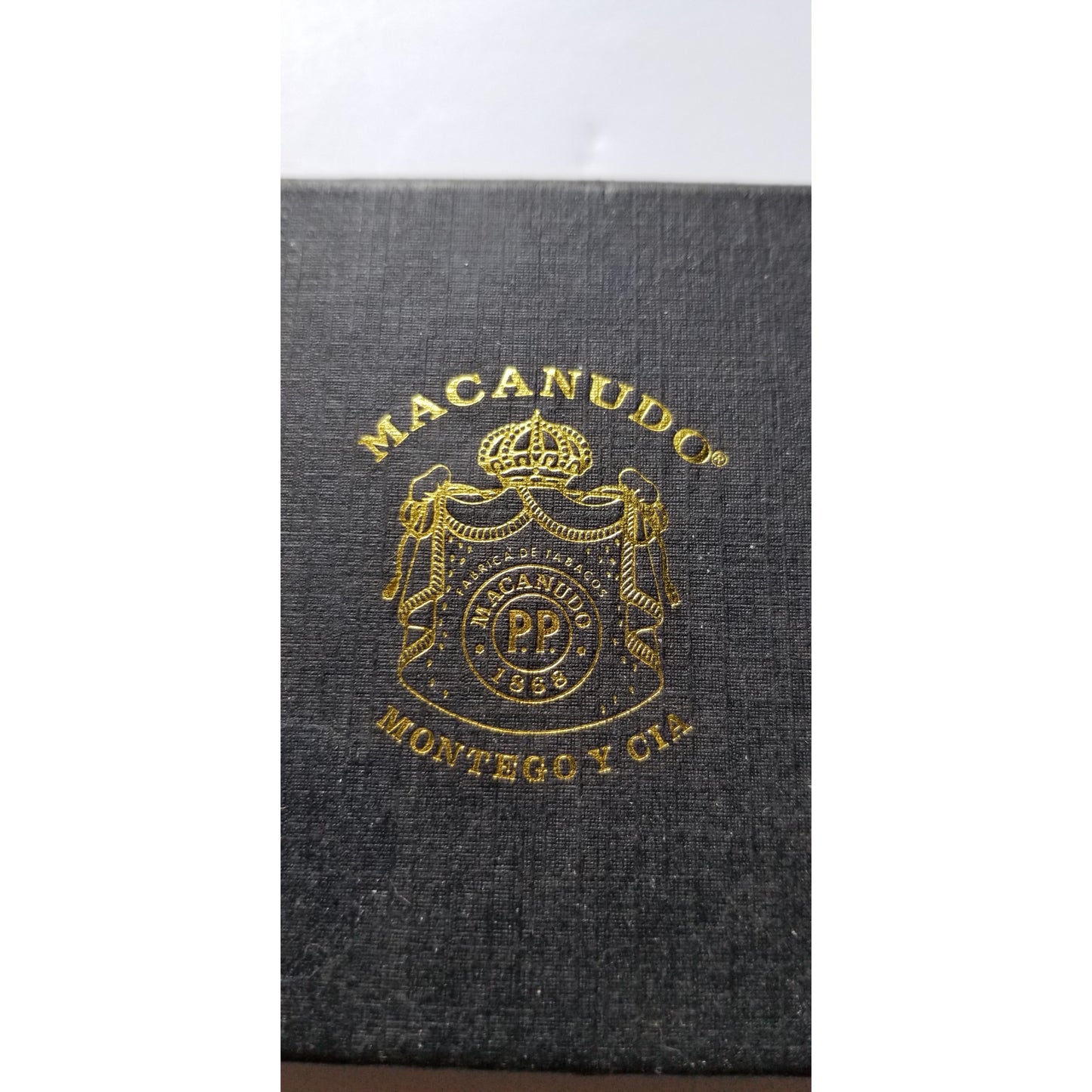 Macanudo brass pocket lighter